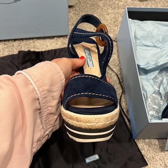 Parada Platform Heels - Worn Once - Picture 14 of 17